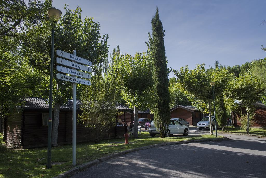 Camping&Bungalows Ligüerre de Cinca Exterior foto